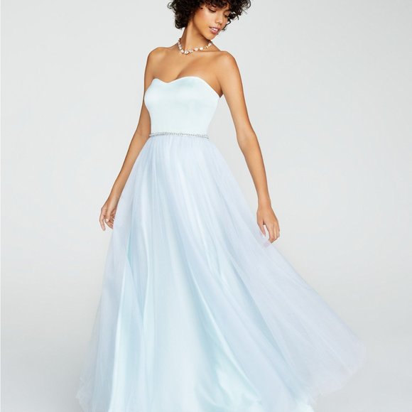 Betsey Johnson Dresses & Skirts - Betsey Johnson Strapless Glitter Tulle Gown